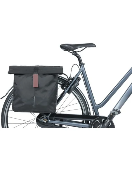 Dubbele fietstas Basil City 28 tot 32 liter 30 x 18 x 49 cm - zwart