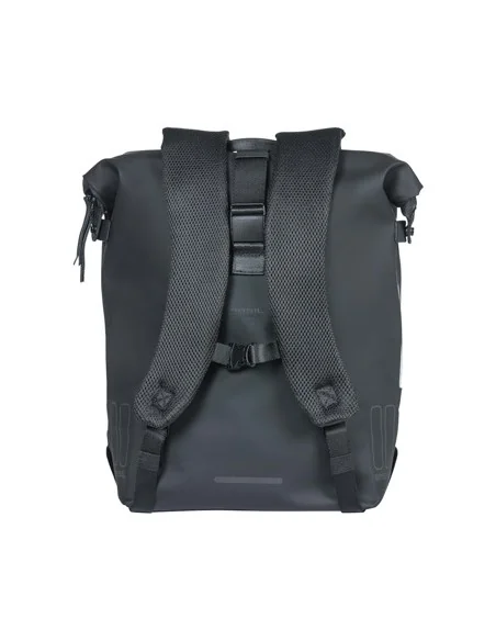 Fietsrugzak Basil SoHo Nordlicht 17 liter 31 x 14 x 37 cm - night zwart
