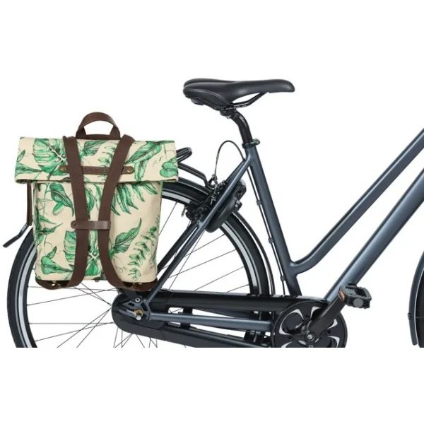 Fietsrugzak Basil Ever Green 14 tot 19 liter 28 x 16 x 35 cm - sandshell beige