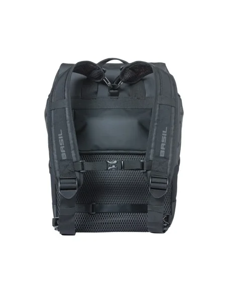 Fietsrugzak Basil Miles Tarpaulin 17 liter 31 x 17 x 44 cm - zwart/oranje