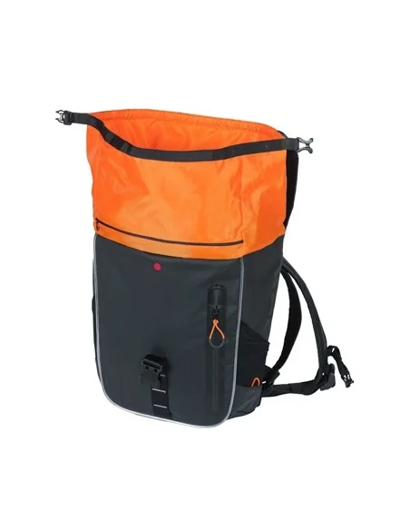 Fietsrugzak Basil Miles Tarpaulin Nordlicht 17 liter 31 x 17 x 44 cm - zwart/ oranje