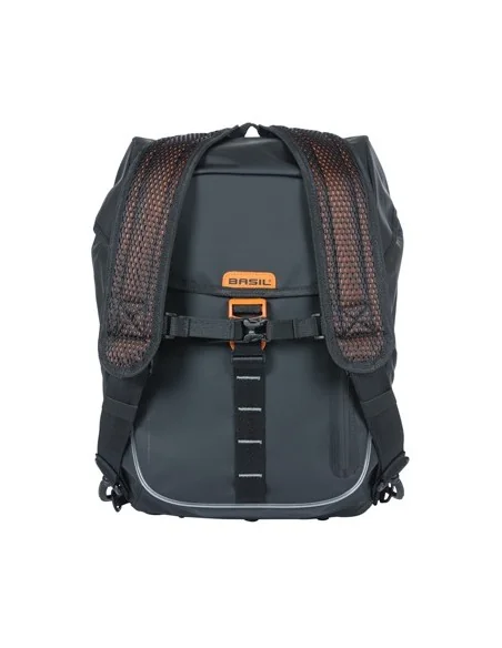 Fietsrugzak Basil Miles Tarpaulin Nordlicht 17 liter 31 x 17 x 44 cm - zwart/ oranje