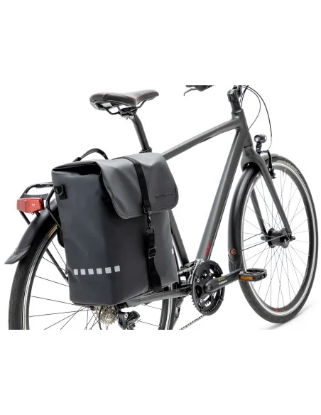 Fietstas New Looxs Odense Single 17,5 liter 32 x 16 x 38 cm - zwart