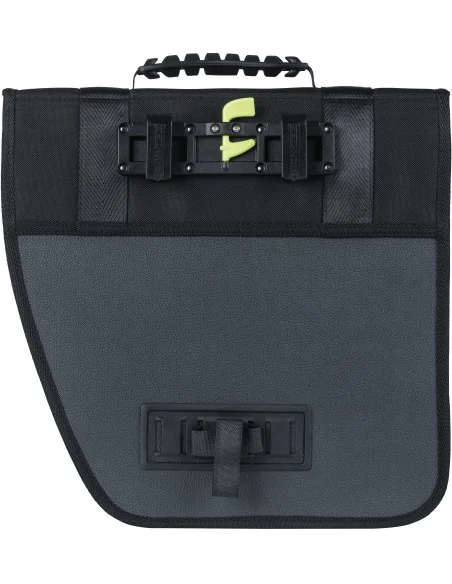 Fietstas Basil Tour Single Right 14 liter 34 x 14 x 34 cm - zwart