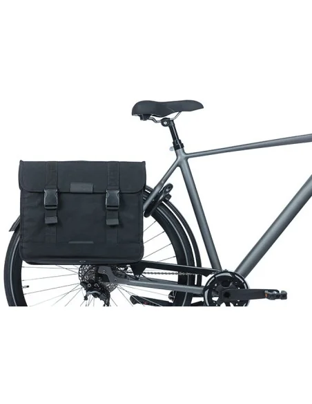 Dubbele fietstas Basil Kavan Eco Classic 58 liter 37 x 24 x 33 cm - zwart