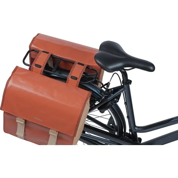 Dubbele fietstas Basil Urban Load 48-53 liter 40 x 17 x 46 cm - terra red/rose
