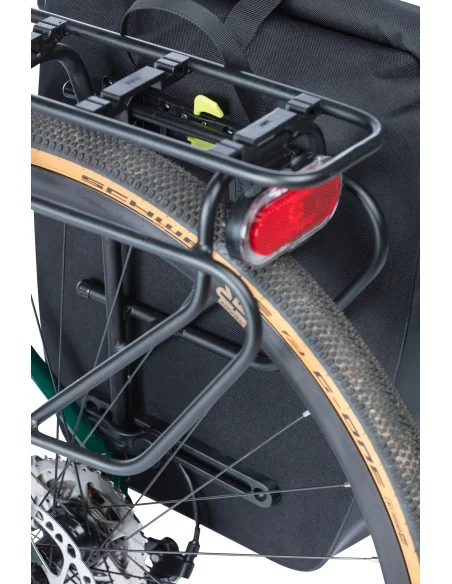 Fietstas Basil Navigator Waterproof 25-31 liter 32 x 15 x 37 cm - zwart