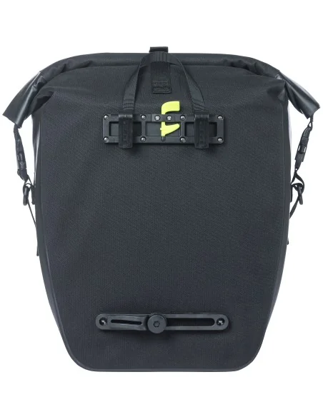 Fietstas Basil Navigator Waterproof 25-31 liter 32 x 15 x 37 cm - zwart