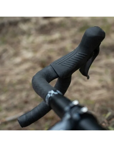 Versteller (links) met remhendel 2 speed Shimano GRX ST-RX810 voor schijfremmen