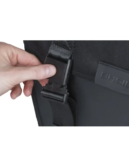 Dubbele fietstas Basil Tour Waterproof MIK 28 liter 14 x 29 x 30 cm (2x) - zwart