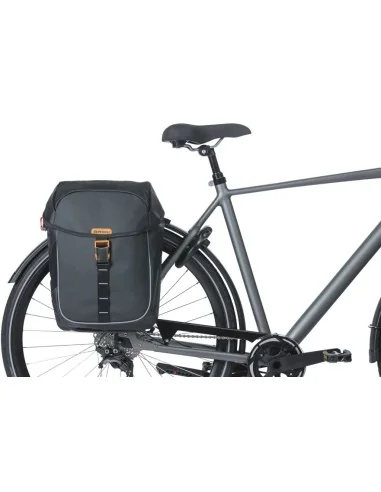 Dubbele Fietstas Basil Miles Tarpaulin MIK 34 liter 13 x 25 x 37 cm - zwart/oranje