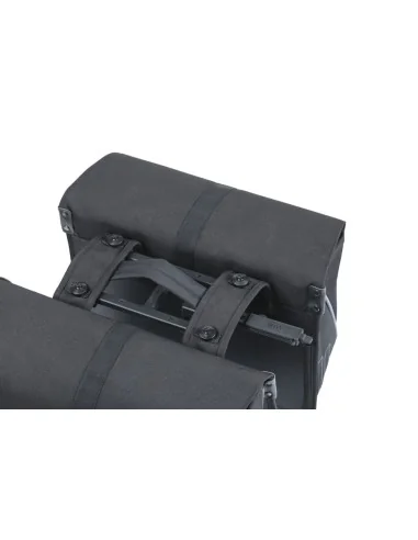 Dubble fietstas Basil Forte MIK 35 liter 15 x 38 x 30 cm - zwart