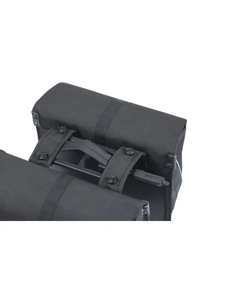 Dubble fietstas Basil Forte MIK 35 liter 15 x 38 x 30 cm - zwart