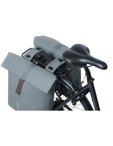 Dubbele fietstas Basil City MIK 28-32 liter - graphite blue