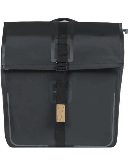 Dubbele fietstas Basil Urban Dry MIK 50 liter 16 x 31 x 32 cm (2x) - Mat zwart