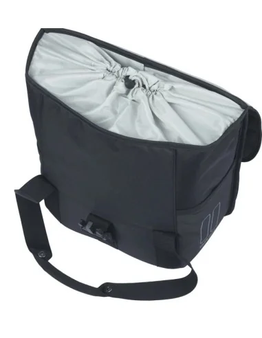 Enkele fietstas Basil GO 16 liter - zwart