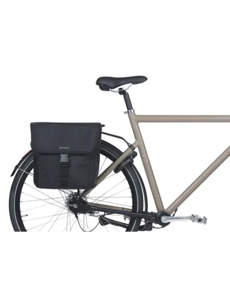 Dubble fietstas Basil GO 32 liters - zwart