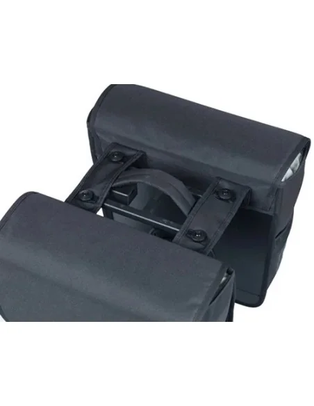 Dubbele fietstas Basil GO MIK 32 liter - zwart