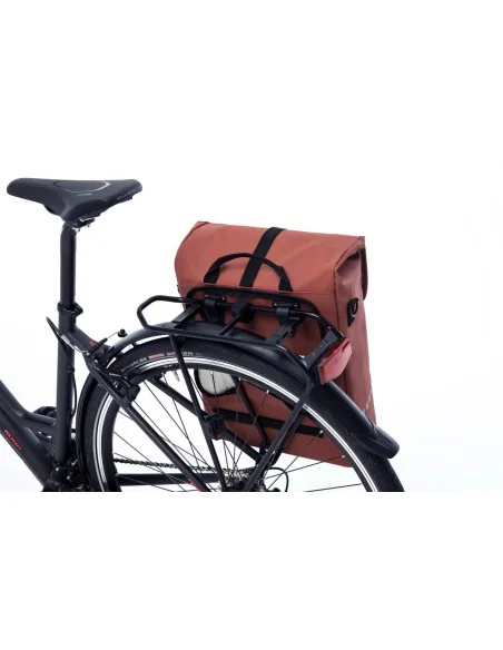 Enkele fietstas New Looxs Odense 17,5 liter 32 x 16 x 38 cm - donkerblauw