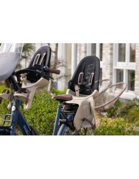 Kinderzitje achter Qibbel Air Hazel Brown dragerbevestiging (CFS)