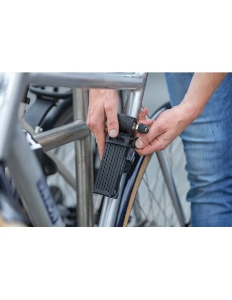 Vouwslot Axa Fold 100 Lite - zwart