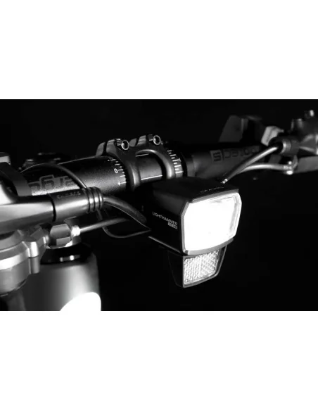 Koplamp Trelock LS 930 Lighthammer 130 lux voor E-bike incl. stuur adapter - zwart