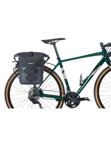 Enkele tas Basil Navigator Waterproof M MIK 12-15L 17 x 28 x 34 cm - zwart