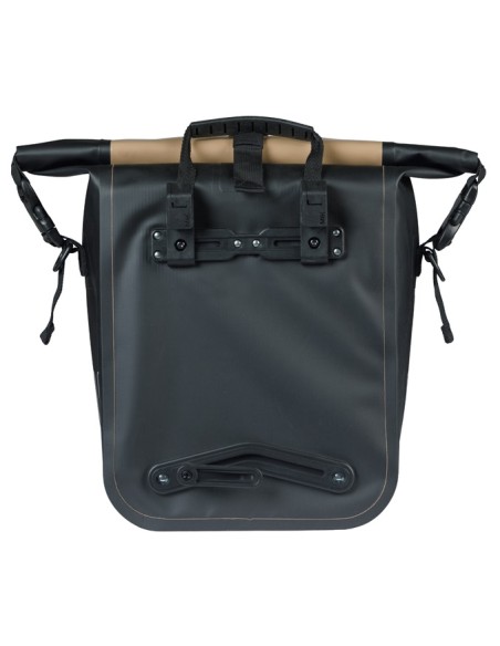 Enkele fietstas Basil Rivo M tarpaulin MIK 12-15L 14 x 25 x 38 cm - zand/zwart