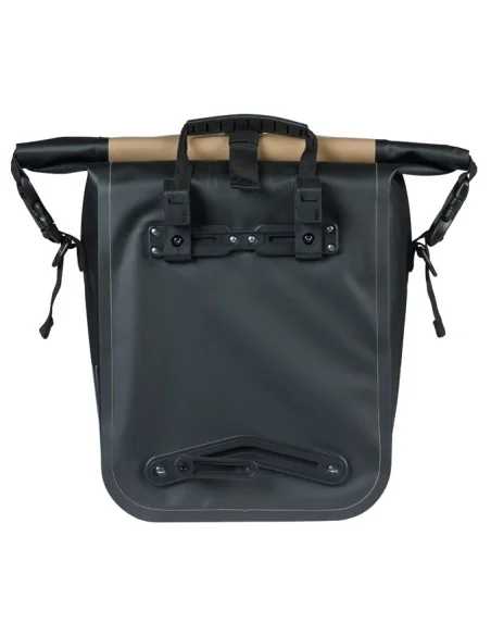 Enkele fietstas Basil Rivo M tarpaulin MIK 12-15L 14 x 25 x 38 cm - zand/zwart