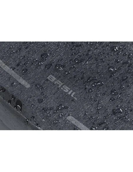 Fietsrugzak Basil Urban Dry Backpack 18 liter 27 x 16 x 45 cm - grijs