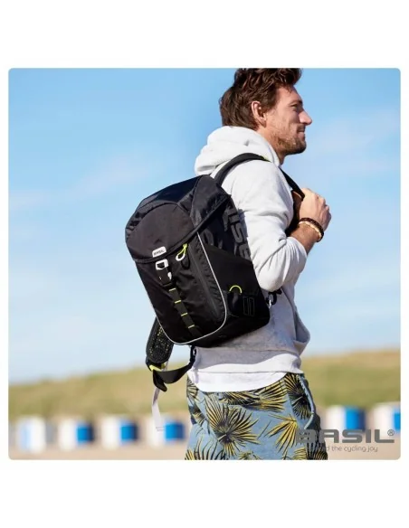 Fietsschoudertas Basil Miles Daypack 16 liter 33 x 17 x 41 cm zwart/lime-