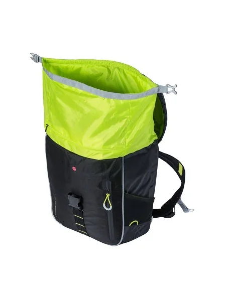 Fietsrugzak Basil Miles Daypack Nordlicht 17 liter 31 x 17 x 44 cm - zwart