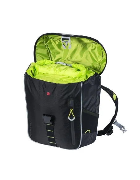 Fietsrugzak Basil Miles Daypack Nordlicht 17 liter 31 x 17 x 44 cm - zwart