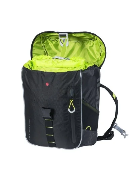 Fietsrugzak Basil Miles Daypack Nordlicht 17 liter 31 x 17 x 44 cm - zwart