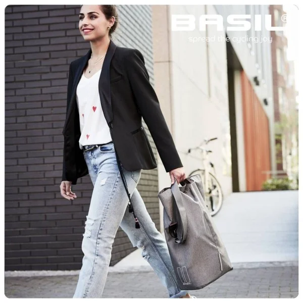 Fietstas Basil City Shopper 14-16 liter 30 x 18 x 49 cm - grijs