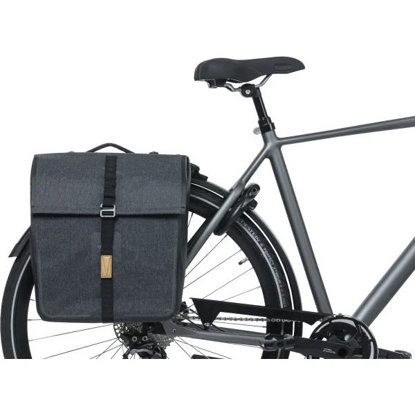 Dubbele fietstas Basil Urban Dry MIK 50 liter 36 x 17 x 42 cm - charcoal melee