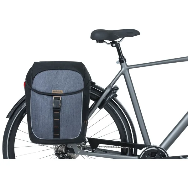 Dubbele fietstas Basil Miles Double Bag MIK 34 liter 34 x 16 x 43 cm - zwart/grijs