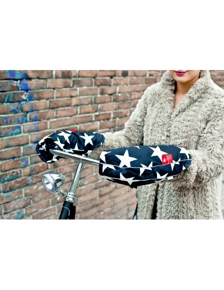 Handmof Wobs Stars Black & White