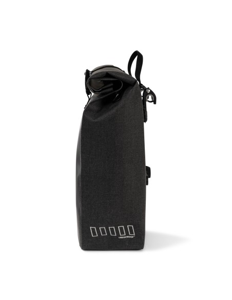 Fietstas Urban Proof District Recycled - 20 liter - zwart