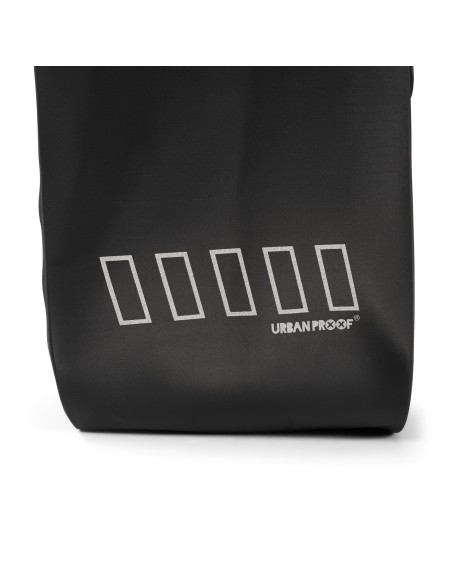 Fietstas Urban Proof Storm Recycled - 20 liter - zwart