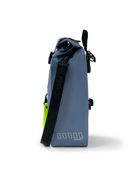 Fietstas Urban Proof Storm Recycled - 20 liter - blauw