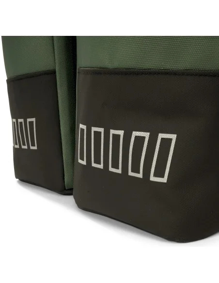 Gerecyclede dubbele fietstas Urban Proof Rolltop 38 liter 30 x 15 x 42 cm - groen