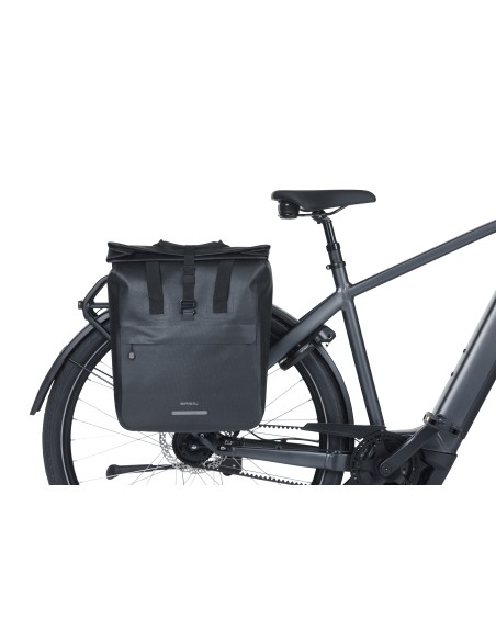 Fietsshopper Basil Urban Dry Neo MIK Hooks, 23-26L - zwart