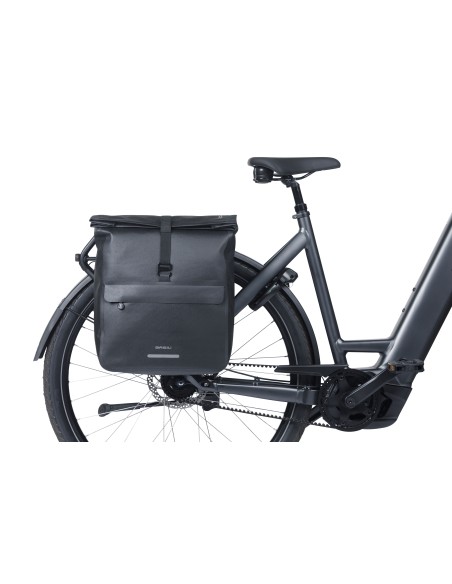 Dubbele fietstas Basil Urban Dry Neo, 46-52L - zwart
