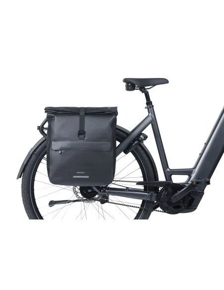 Dubbele fietstas Basil Urban Dry Neo, 46-52L - zwart