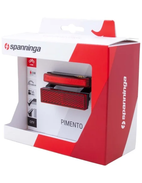 Achterlicht Spanninga Pimento XDS dynamo met 50 mm dragerbevestiging